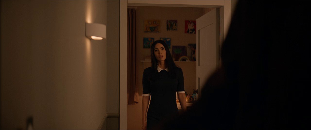 Subservience (2024) BluRay Hindi + English 720p x264 AVC HE-AACv2 2.0 ESub.mkv.0002